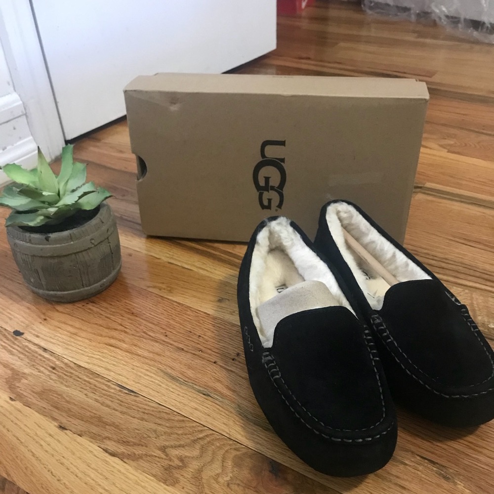 Ansley slipper  | UGG | Color black